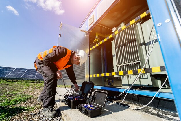 Melakukan Pengecekan Genset