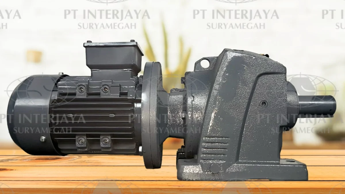 Upgrade Otomasi Industri Anda: Pilih Compact Gear Motor yang Siap Terintegrasi IoT